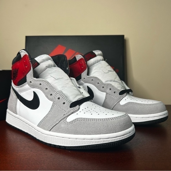 Sneakers | Yeezys, Jordans, Nikes, & Adidas sneakers for sale! - Picture 15 of 15